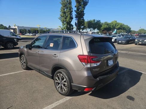 Used 2023 Subaru Forester Limited w/ Popular Package #2 AWD/4WD image 5