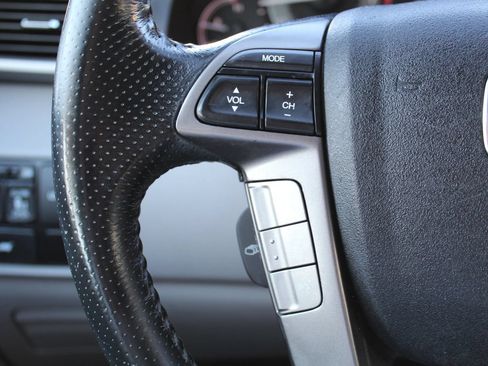 Used 2015 Honda Odyssey EX-L image 18