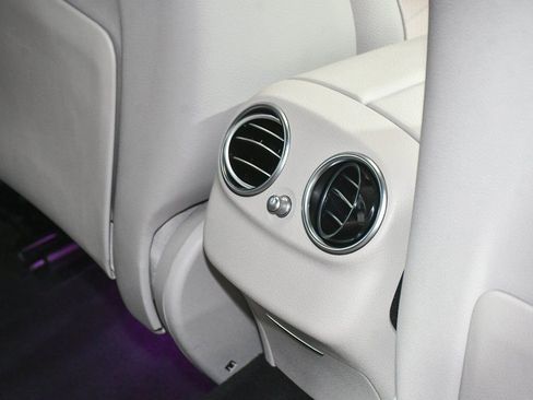 Used 2022 Mercedes-Benz E 450 4MATIC Sedan w/ Night Package image 53