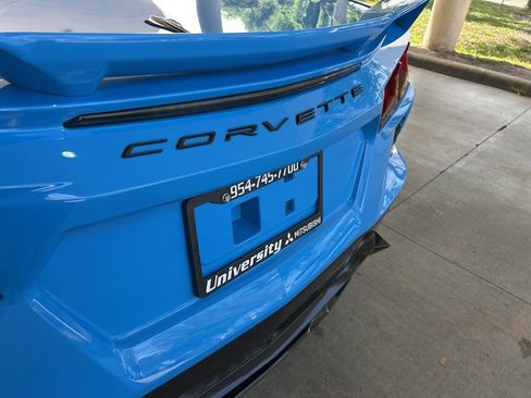 Used 2021 Chevrolet Corvette Stingray Preferred Cpe w/ Z51 Performance Package RWD image 20