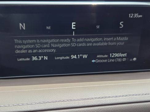 Used 2024 MAZDA CX-30 AWD 2.5 S w/ Premium Package image 17