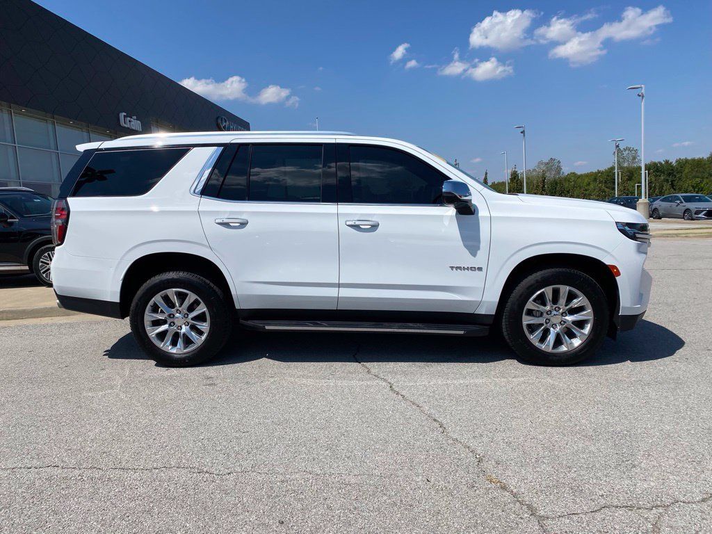 Used 2022 Chevrolet Tahoe Premier AWD/4WD image 9