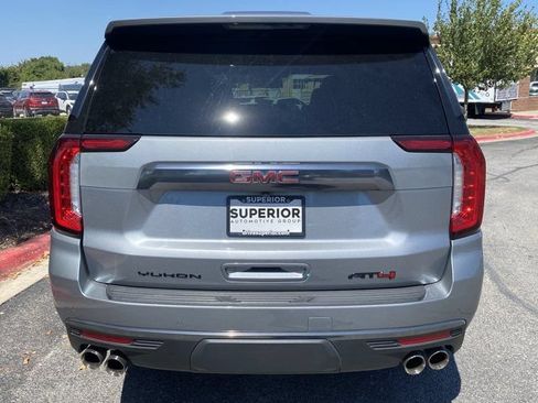 Used 2024 GMC Yukon AT4 w/ Technology Package AWD/4WD image 5