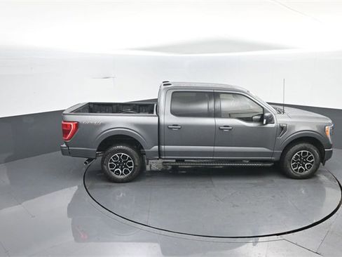 Certified 2022 Ford F150 XLT w/ Equipment Group 302A High image 24