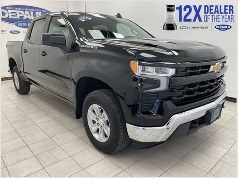 Used 2024 Chevrolet Silverado 1500 LT AWD/4WD image 1