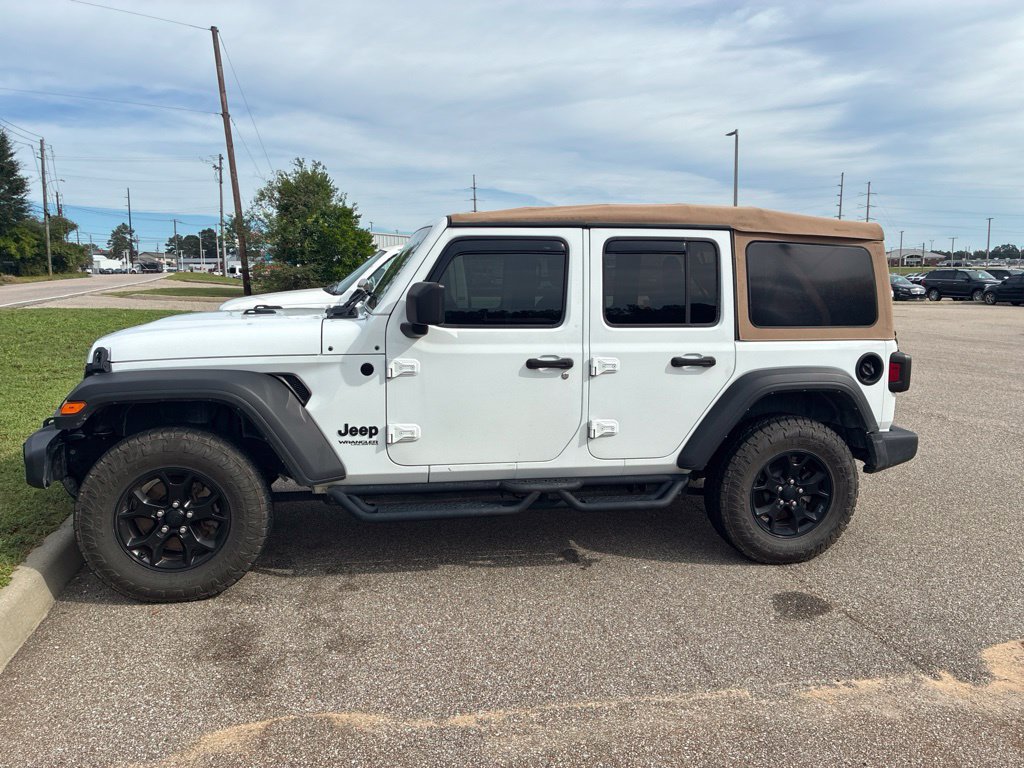 Used 2021 Jeep Wrangler Unlimited Sport AWD/4WD image 2