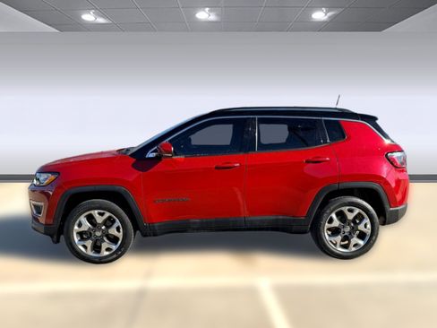 Used 2019 Jeep Compass Limited image 2