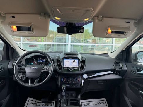 Used 2017 Ford Escape Titanium image 16