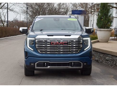 Used 2024 GMC Sierra 1500 Denali image 8