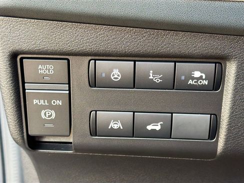 New 2026 Nissan Leaf Platinum+ image 10