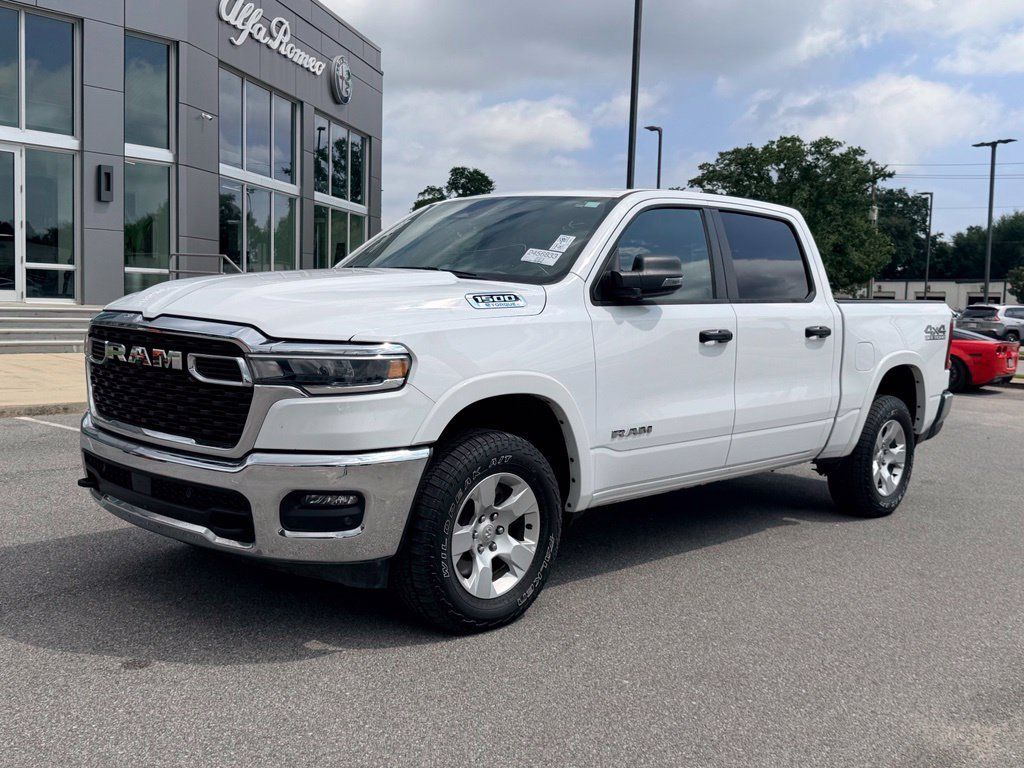 Used 2025 RAM 1500 Big Horn AWD/4WD image 1