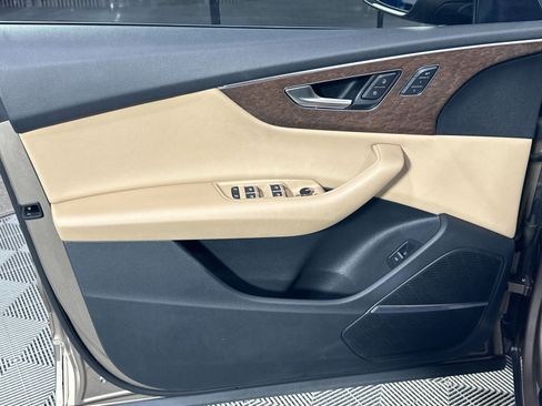 Used 2019 Audi Q8 Prestige image 15