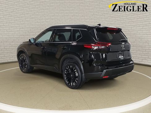 New 2026 Nissan Rogue SV AWD/4WD image 7
