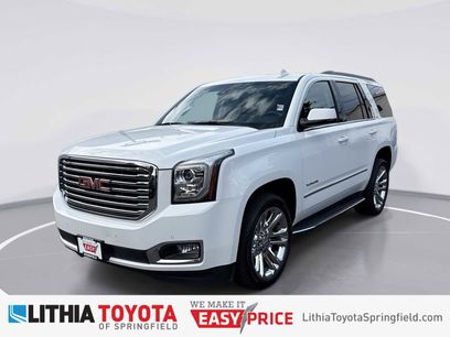 Used 2017 GMC Yukon SLT w/ Premium Edition
