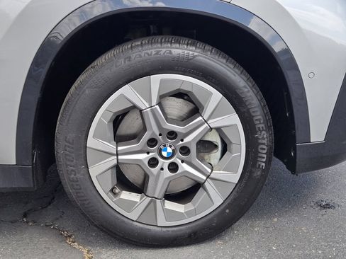 Certified 2025 BMW X1 xDrive28i w/ Technology Package AWD/4WD image 12