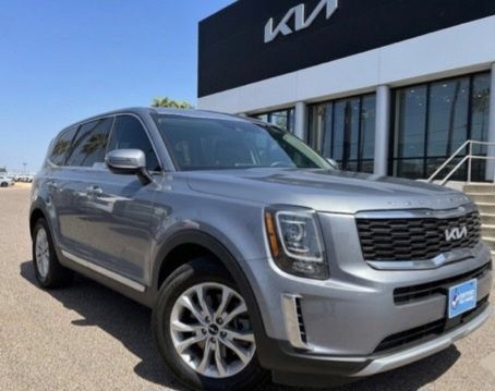 Used 2022 Kia Telluride LX FWD image 1