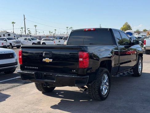 Used 2019 Chevrolet Silverado 1500 Custom w/ Custom Convenience Package RWD image 9