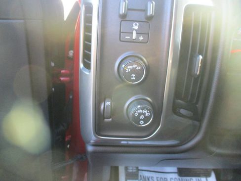 Used 2018 Chevrolet Silverado 1500 LT w/ All Star Edition image 19