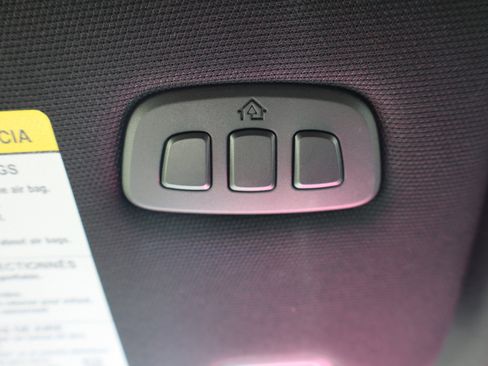 Used 2025 Ford Explorer ST AWD/4WD image 28