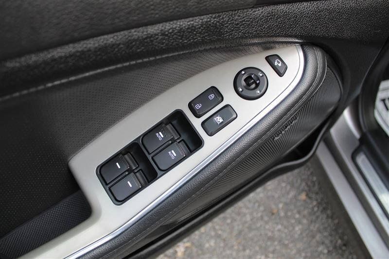 Used 2015 Kia Optima SX w/ SX Turbo Premium Package FWD image 12