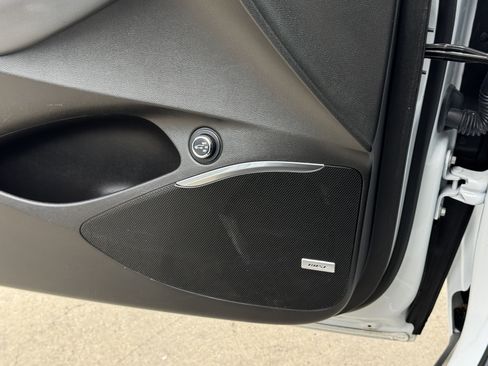 Used 2024 Buick Enclave Premium image 25