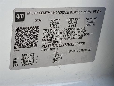 Used 2024 GMC Sierra 1500 SLT image 43