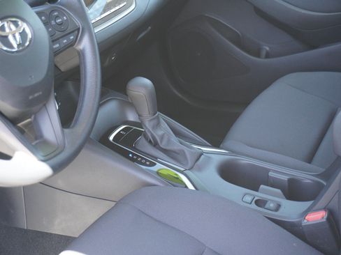 Used 2024 Toyota Corolla LE FWD image 18