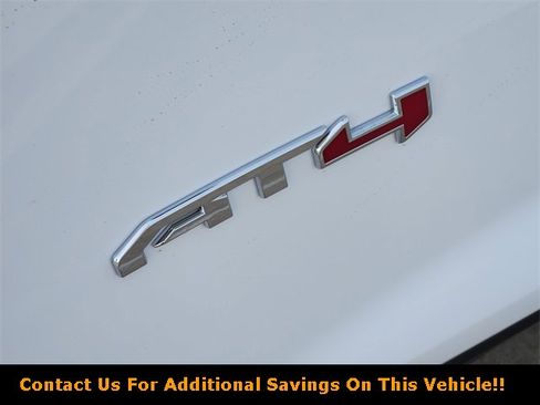 New 2026 GMC Acadia AT4 w/ Luxury Package image 7