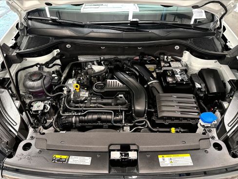 New 2026 Volkswagen Taos SEL AWD/4WD image 12