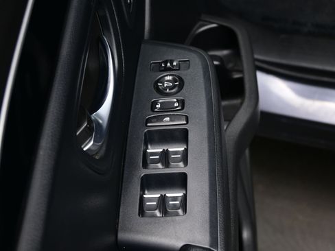 Used 2023 Honda Pilot EX-L image 10