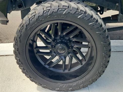 Used 2023 Ford F250 XLT w/ XLT Premium Package AWD/4WD image 7