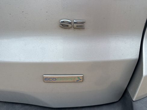 Used 2020 Ford EcoSport SE FWD image 9
