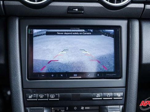 Used 2011 Porsche Cayman image 59