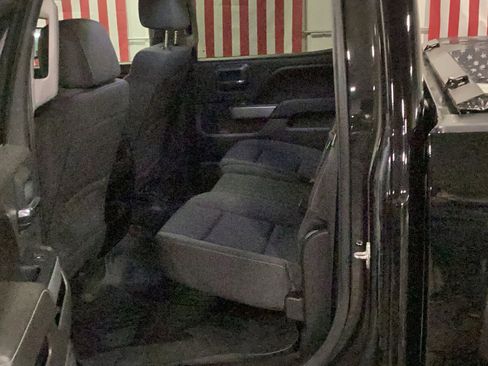 Used 2017 Chevrolet Silverado 1500 LT w/ All Star Edition image 9