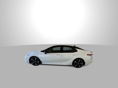 Used 2018 Toyota Camry XSE w/ Driver Assist Package FWD image 5
