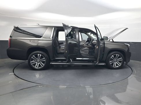 Used 2019 GMC Yukon XL Denali w/ Denali Ultimate Package RWD image 44