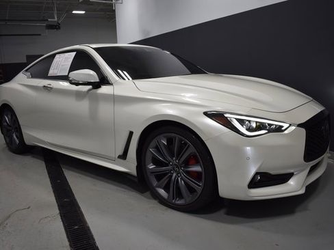 Used 2022 INFINITI Q60 Red Sport 400 w/ Proactive Package image 7