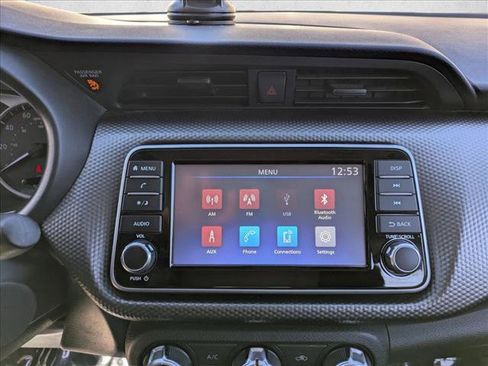 Used 2019 Nissan Kicks S w/ Exterior Package image 16