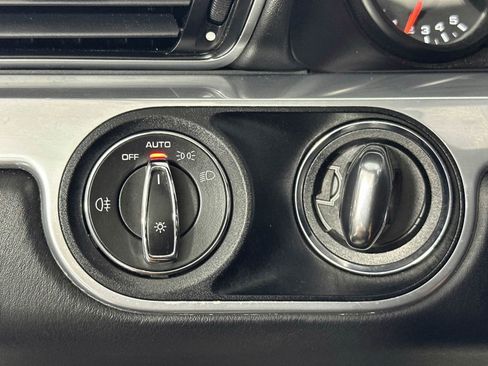 Used 2018 Porsche 911 Turbo w/ Light Design Package image 22