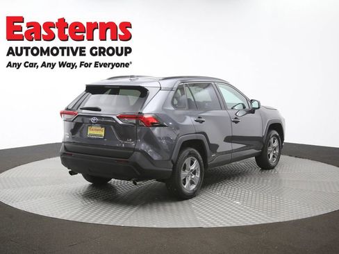 Used 2023 Toyota RAV4 LE AWD/4WD image 39