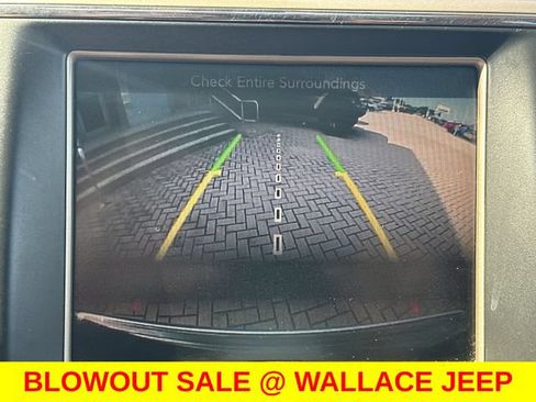 Used 2016 Jeep Grand Cherokee Summit w/ Platinum Series Group AWD/4WD image 32
