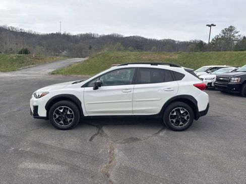 Used 2019 Subaru Crosstrek 2.0i image 5