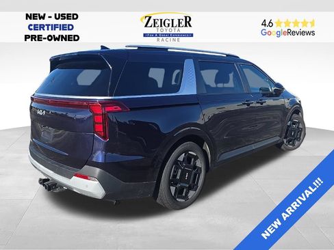 Used 2025 Kia Carnival EX FWD image 6