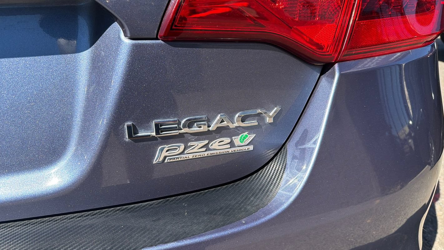 Used 2015 Subaru Legacy 2.5i AWD/4WD image 22