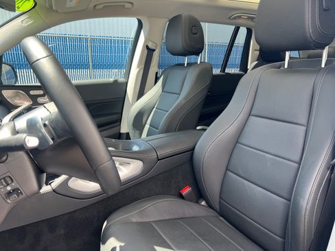 Used 2026 Mercedes-Benz GLS 450 4MATIC image 12