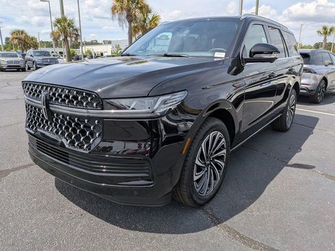 New 2026 Lincoln Navigator Black Label image 8