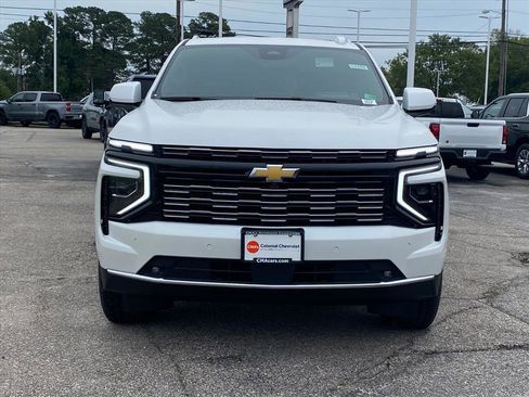 New 2025 Chevrolet Tahoe High Country w/ Sun And Tow Package image 6