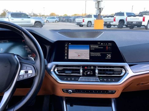Used 2019 BMW 330i Sedan w/ Driving Assistance Package image 6