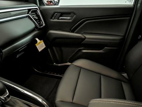 New 2026 GMC Canyon Elevation w/ Convenience Package image 19