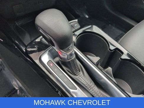 Used 2024 Chevrolet Trax ACTIV w/ Sunroof Package FWD image 16